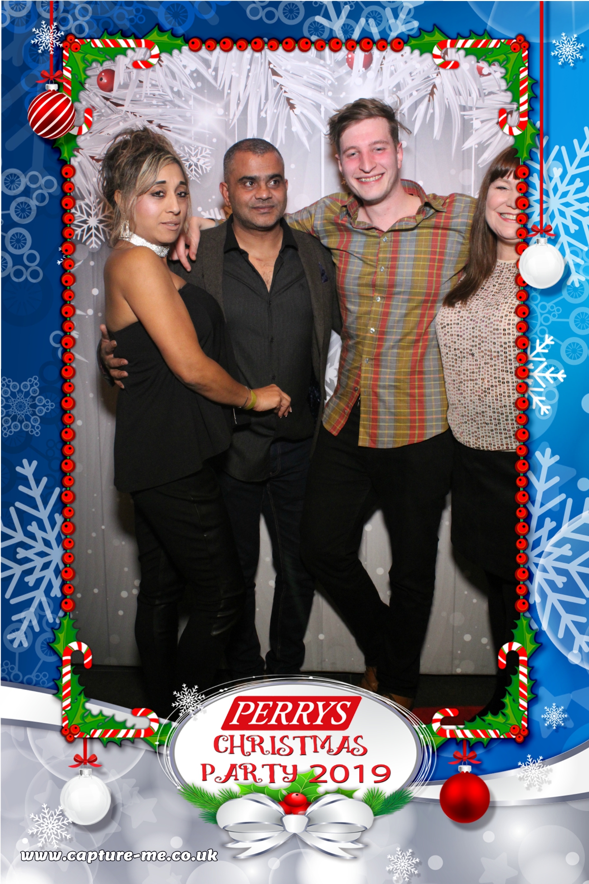 Perrys Aylesbury Christmas Party | View more photos from the event at gallery.capture-me.co.uk/u/Capture-me/Perrys-Aylesbury-Christmas-Party